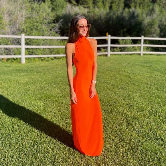 Norma Kamali halter Turtleneck Gown - orange - Picture 6 of 6